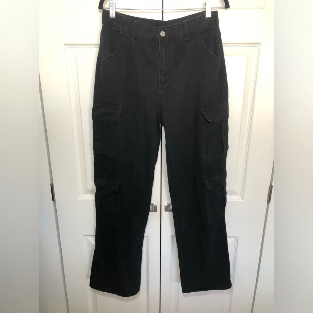 Black Cargo Pants Size 29L